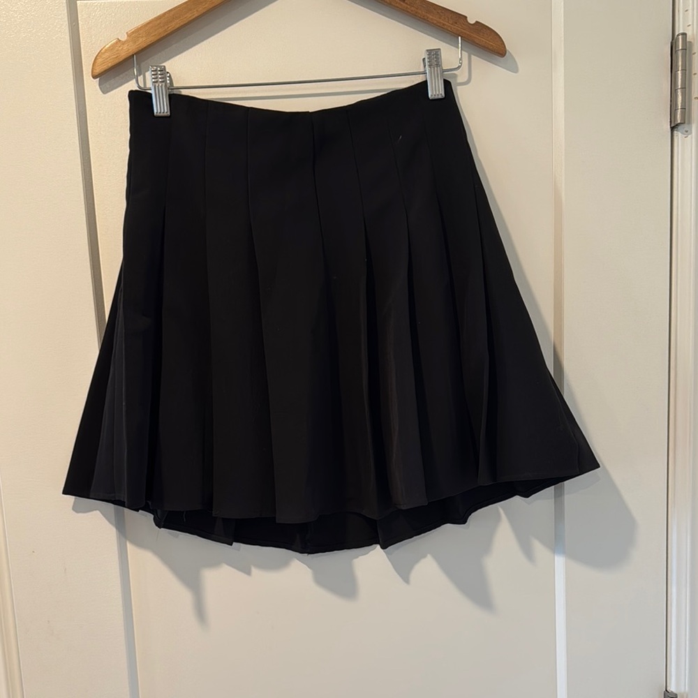 Active USA Black Mini Skater Skirt